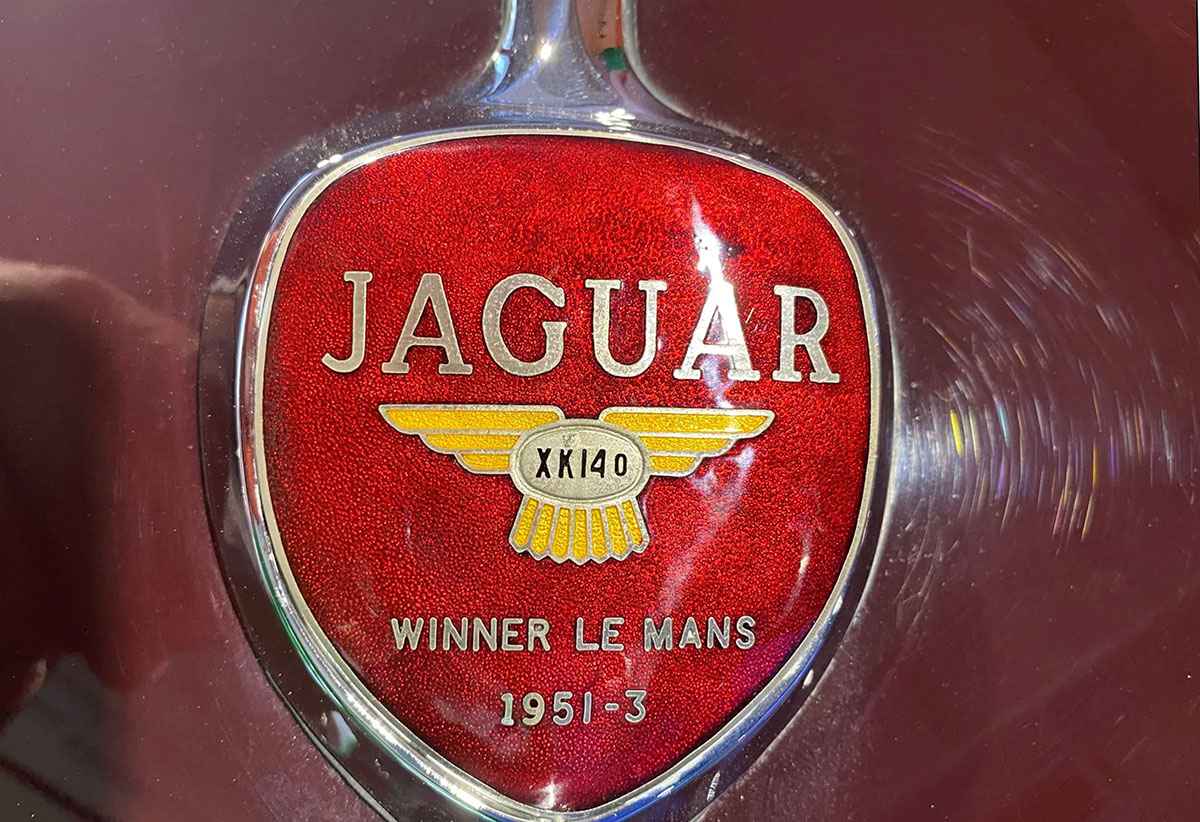 Jaguar badge