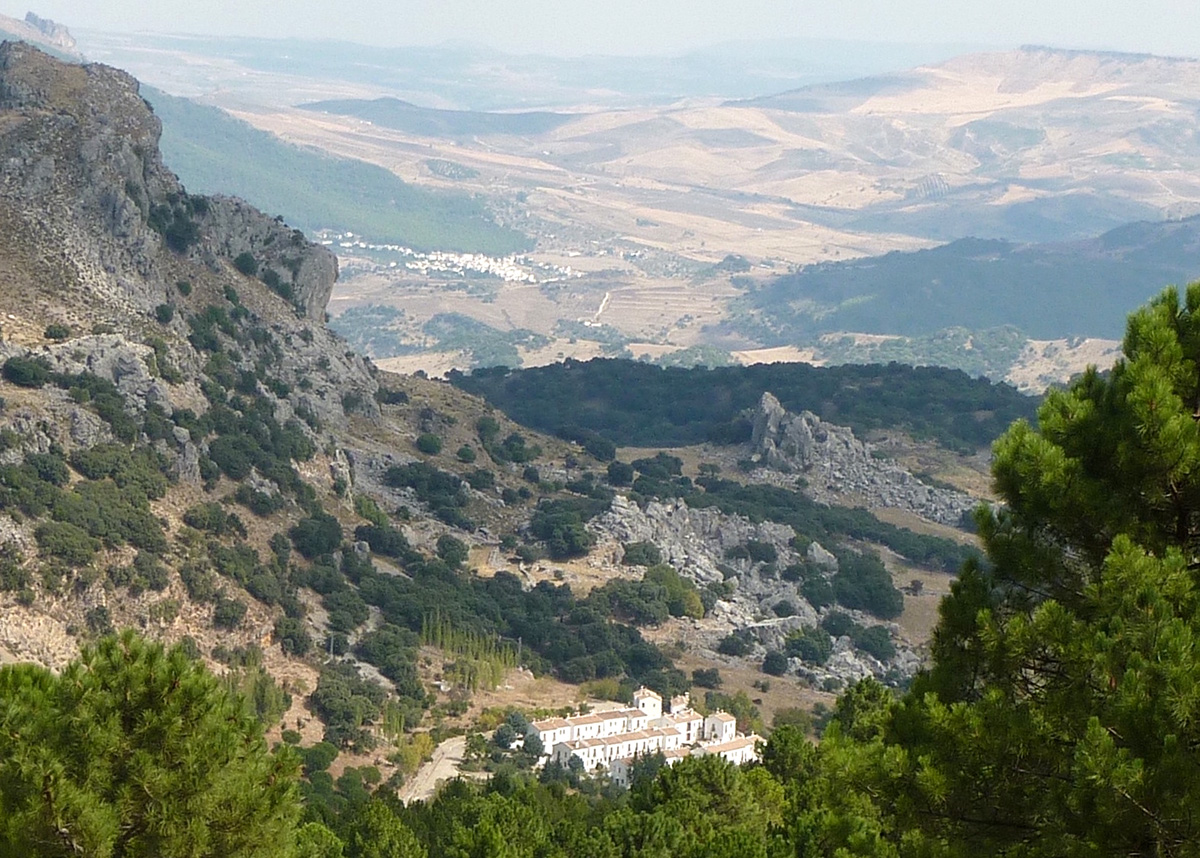 Looking back down to the village, of Grazalema early in the walk