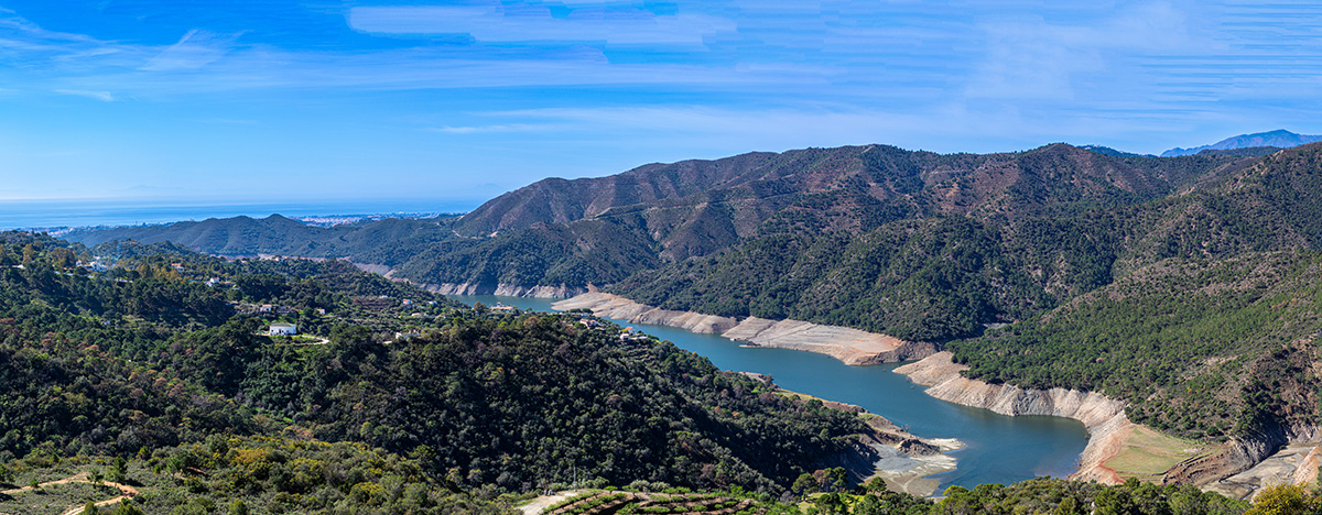 The La Concepción reservoir from above looking out to the coast.
